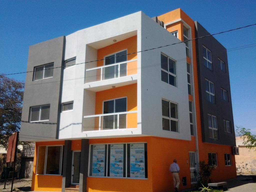 Vannimar Lounge Porto Novo Szoba fotó